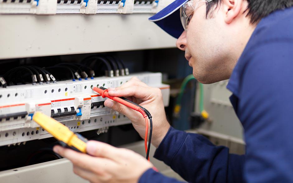 électricien à domicile Élancourt