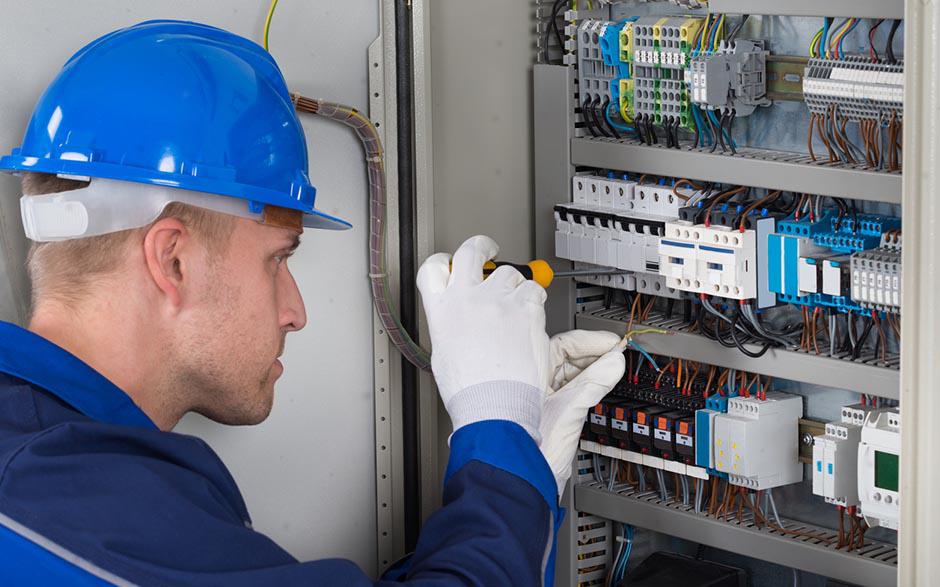 électricien devis gratuit Élancourt